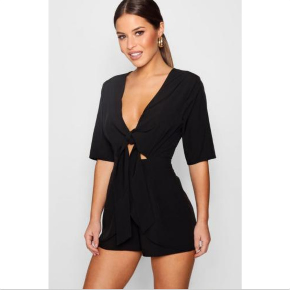 Boohoo Petite Pants - Boohoo Petite Black Carly Plunge Playsuit Sz US4